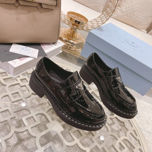 Prada Black Women's Loafers - Picture 3 of 6